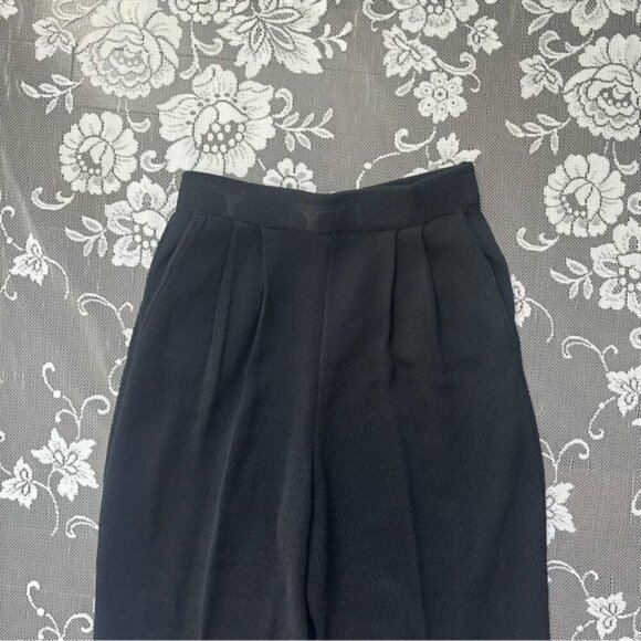St. John Evening Santana Knit High Waisted Tapered Pant Elastic Waist black Sz 2 - Picture 2 of 12